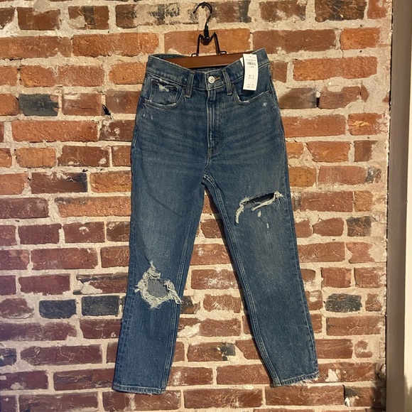 Abercrombie Ripped High Rise Mom Jeans - Picture 3 of 8